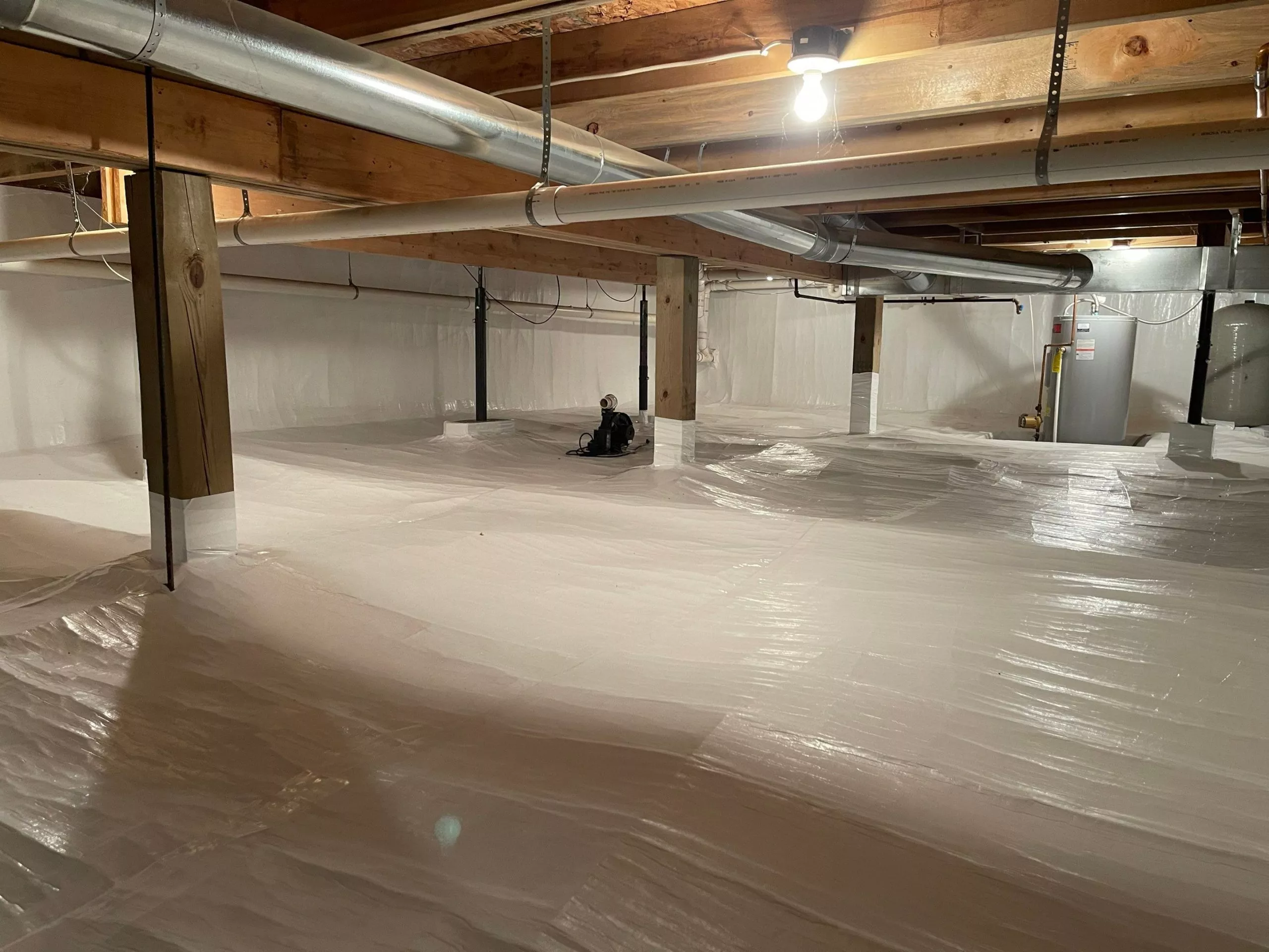 Crawl space encapsulation reference photo